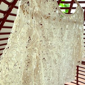 Boho flower child crochet short sleeve top